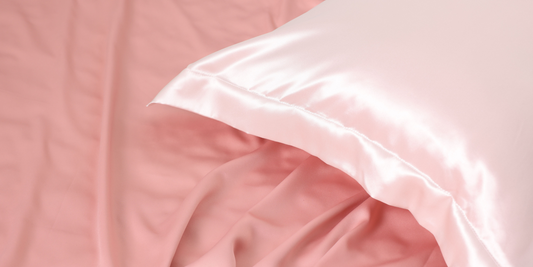 Cheveux cassants ou ternes ? Oreiller en cause