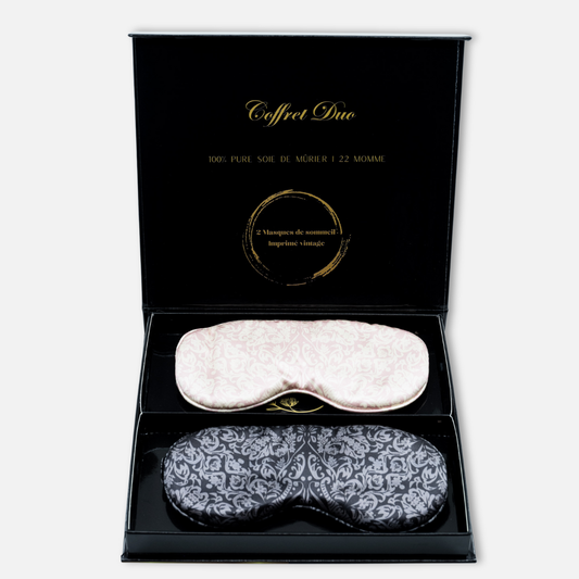 Coffret ouvert lot de masques en soie